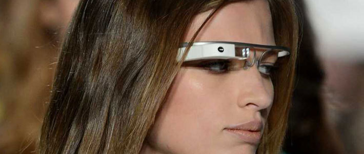 В США хотят запретить Google Glass для водителей