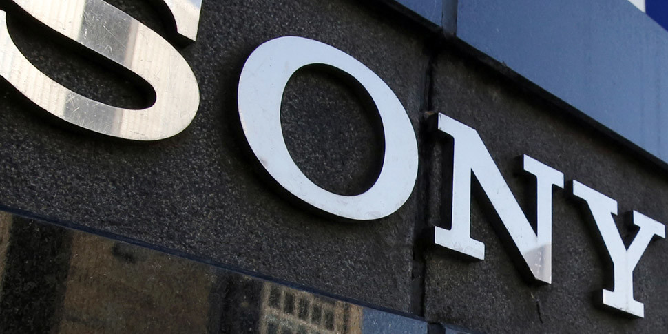 Слухи: Sony представит полностью безрамочный смартфон осенью