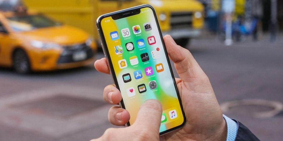 Владельцы iPhone X жалуются: сенсорный экран отключается при холодной погоде